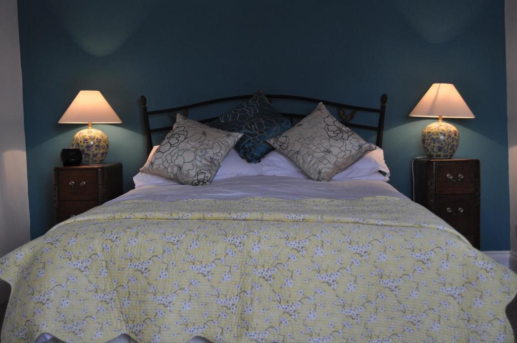 Old Ivy House Bed & Breakfast นานีทัน ห้อง รูปภาพ